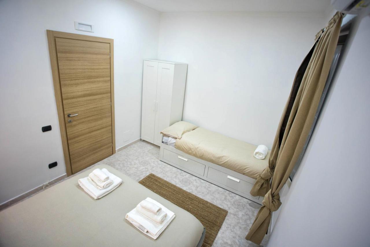 Casa Pelusa: Apartment Near Maradona Murales Naples Luaran gambar